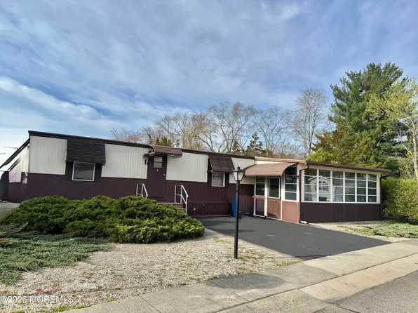 1507 Calm Way, Toms River, NJ 08755