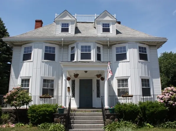 59 College Ave #2, Medford, MA 02155