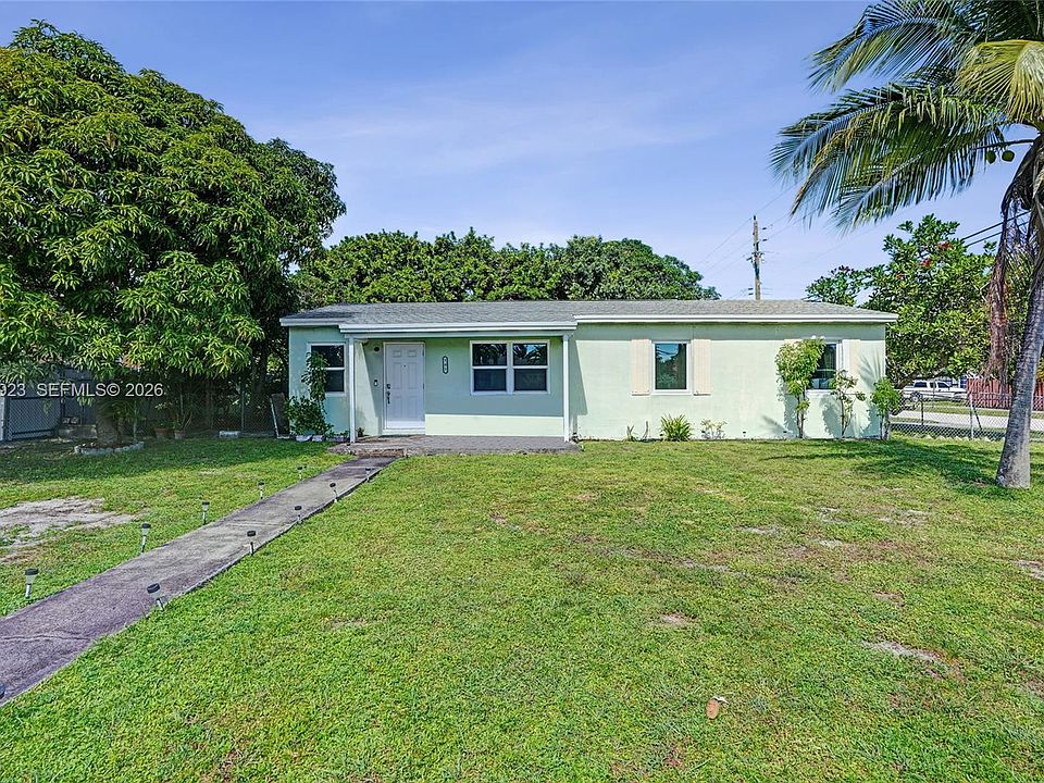 1st image of 301 NW 190th St
