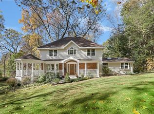 945 Hanover St, Yorktown Heights, NY 10598
