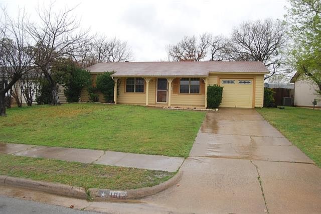 1st image of 1013 Blanco Dr