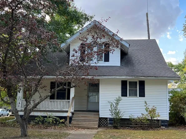 325 S Church St, La Plata, MO 63549