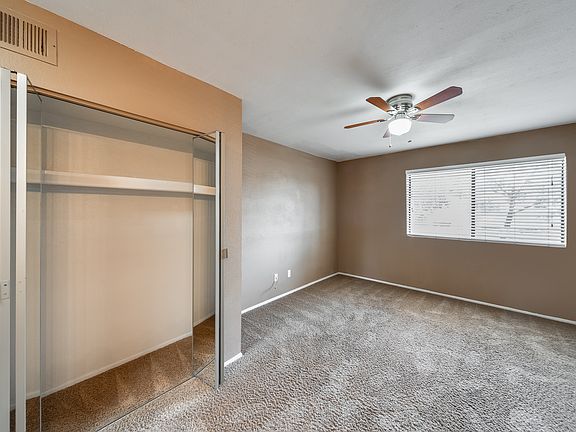 4th image of 850 S River Dr Unit 1037