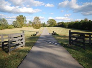 1900 Chickering Rd, Nashville, TN 37215