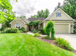 10819 Homestead Hills Dr, Fort Wayne, IN 46804