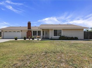 8890 Chumash Ln, Jurupa Valley, CA 92509