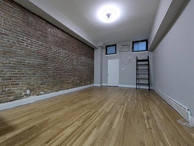 22 Jones St #BA — Photo 7