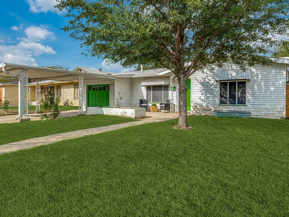 1st image of 339 Edgebrook Ln