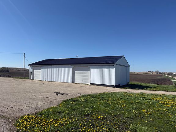 4th image of 3434 Highway T47