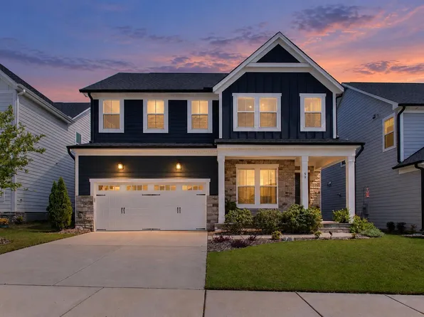 59 Contentment Ln, Fuquay Varina, NC 27526