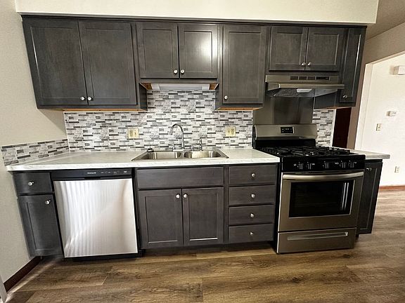 3rd image of 513 S Silverwood Ln APT F