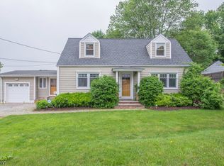 20 3rd St, Dover, NJ 07801