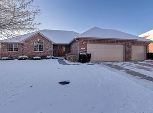 4803 Blackstone Dr, Indianapolis, IN 46237