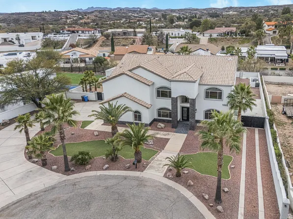 1593 W Artley Dr, Nogales, AZ 85621
