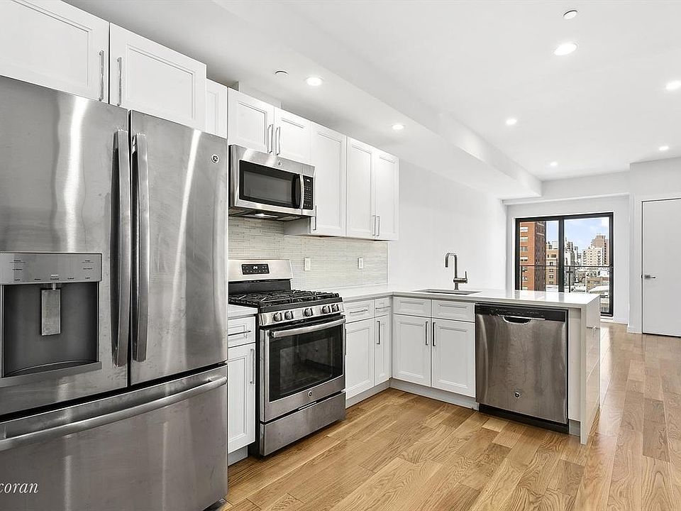 1st image of 2117 31st Ave APT 2A