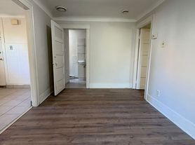 703 Moy Ave, Windsor, ON