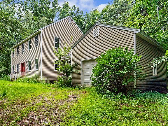 3rd image of 29 Rowe Drive