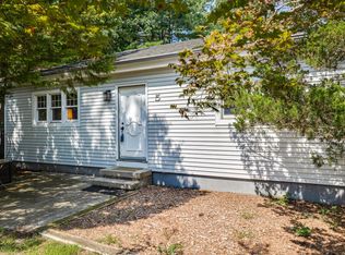 5 Woodland Ave, Medford, NJ 08055