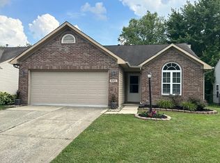 6003 White Birch Dr, Fishers, IN 46038
