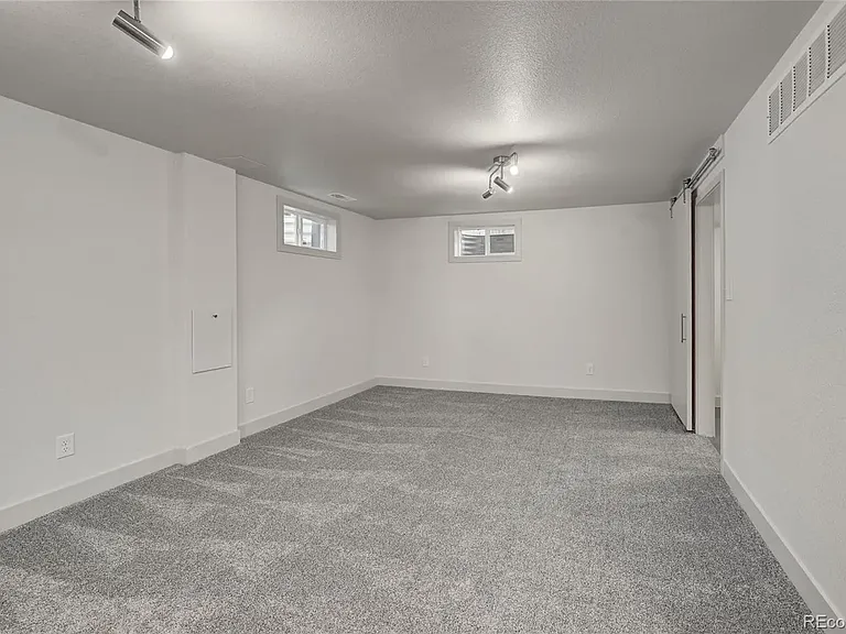 4020 N Kalamath St — Photo 13