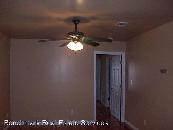 2nd image of 719-B W Georgia St