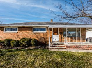 10920 Kader Dr, Parma, OH