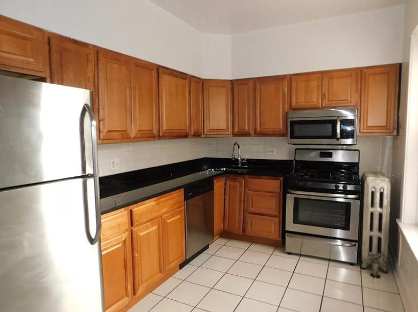 1st image of 548 Elmwood Ave #556-3