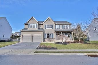 1st image of 2814 Eagle Nest Ln