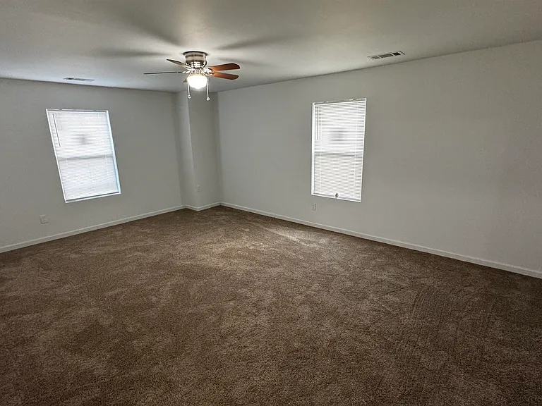 3021 Chelsea Ave — Photo 12