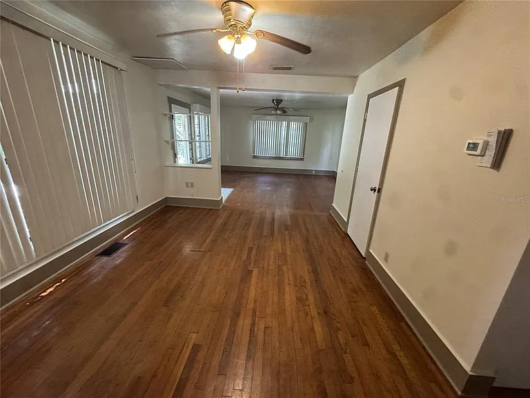 4025 SW 20th Dr — Photo 6