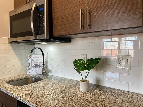 5th image of 532 N Preston St #D1