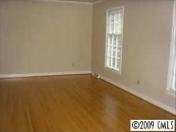 2434 Valencia Trl, Charlotte, NC 28226