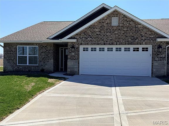 2nd image of 21 Sonata Ln