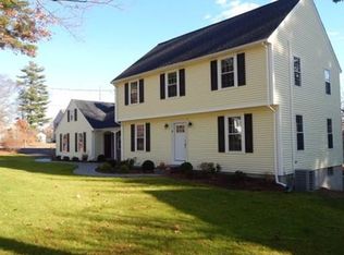 28 Robbins Rd, Walpole, MA 02081