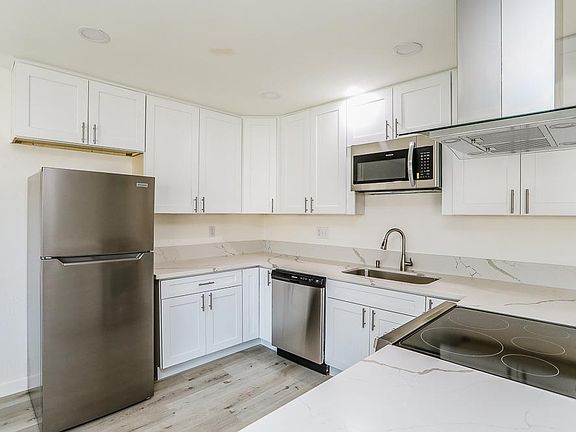 5th image of 337 N 1st St Unit 2