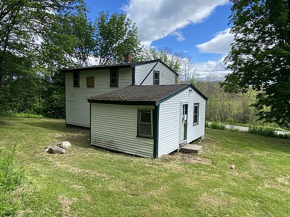 4th image of 439 Pequawket Trl