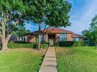 3637 Bluegrass Dr, Grand Prairie, TX 75052