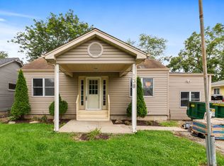 138 W Hazel St, West Chicago, IL 60185