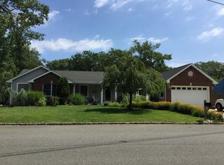 22 Bobwhite Ct, Forked River, NJ 08731