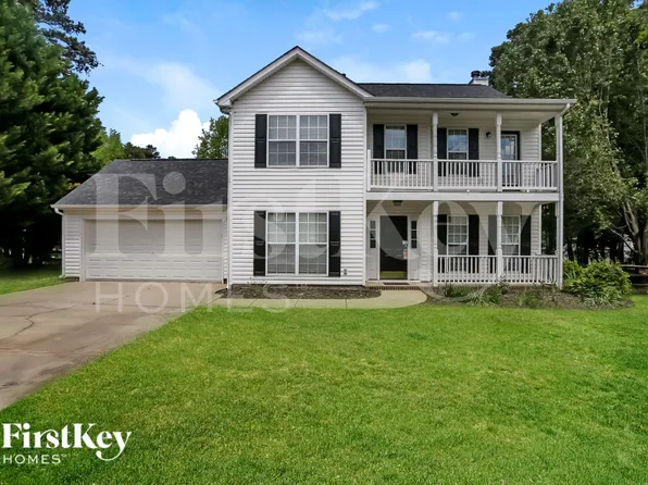 6616 White Mist Ln, Charlotte, NC 28269