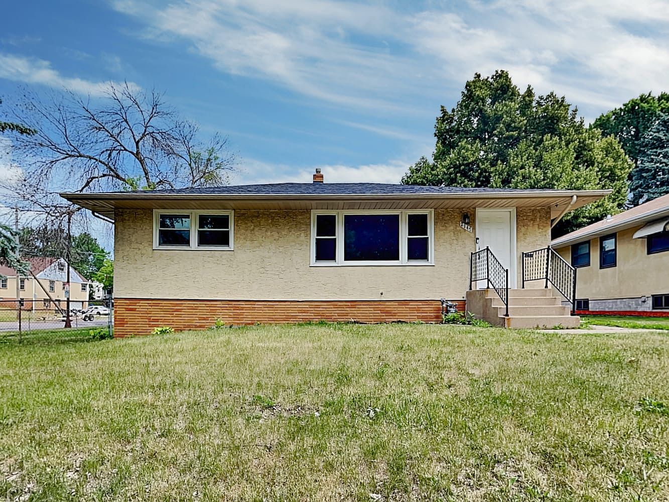 2147 Burns Ave, Saint Paul, MN 55119 Zillow
