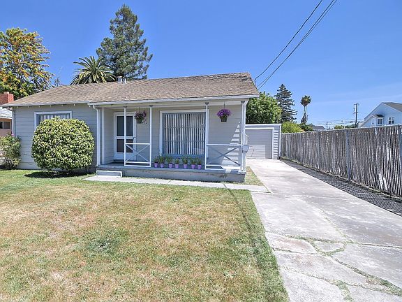 4th image of 412 2nd Ave