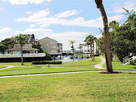 4th image of 1550 NE Ocean Blvd APT C103