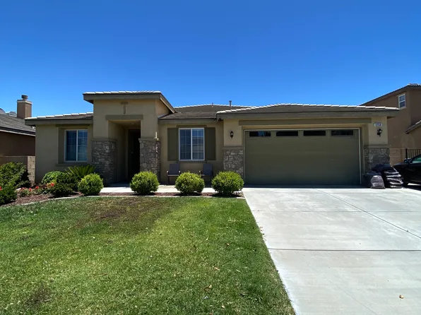 1258 Wellington Dr, Palmdale, CA 93551