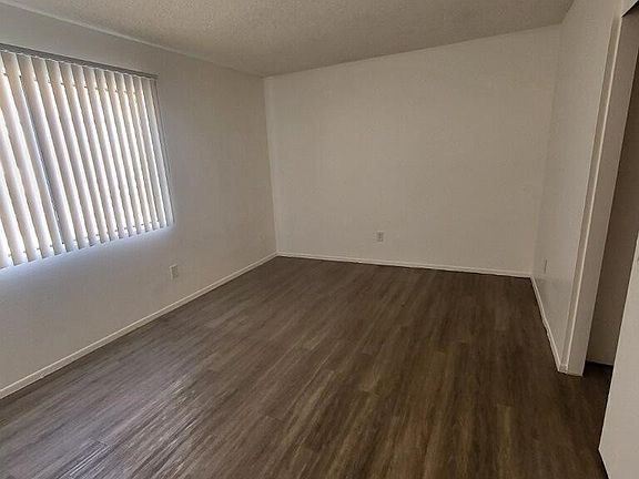 3rd image of 3125 N Golden Ave #11
