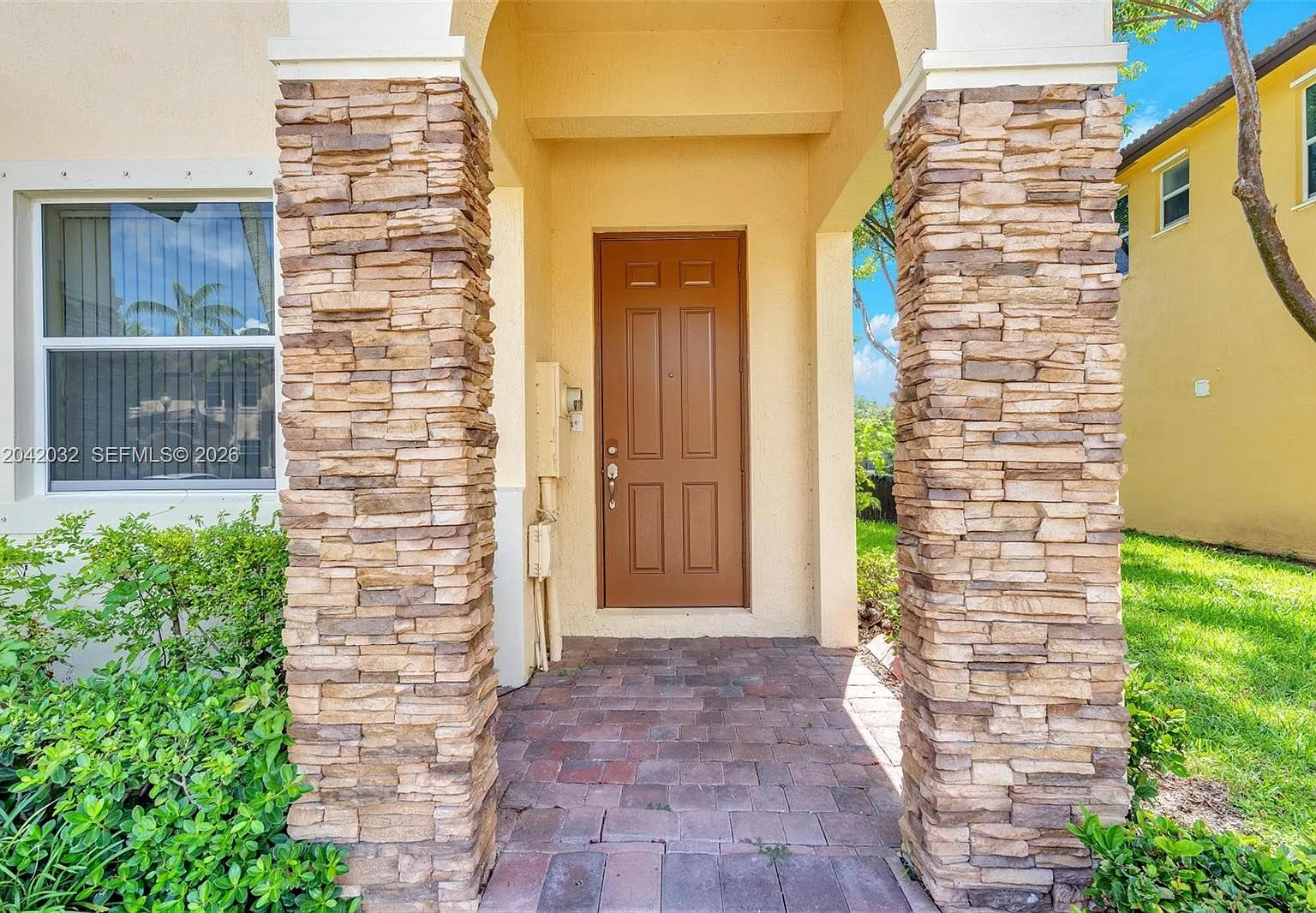 2 bed, 2.5 bath, 1458 sqft, $2,875 — Photo 4