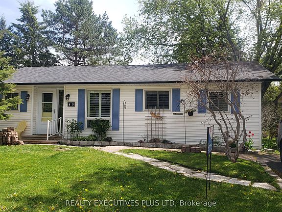 4th image of 5 Tecumseth Pines Dr