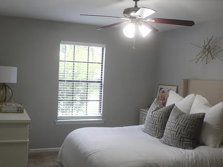 2nd Bedroom 1.1
