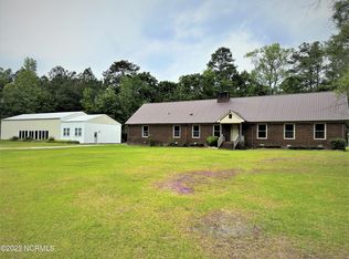 5182 Neuse Rd, Kinston, NC 28501