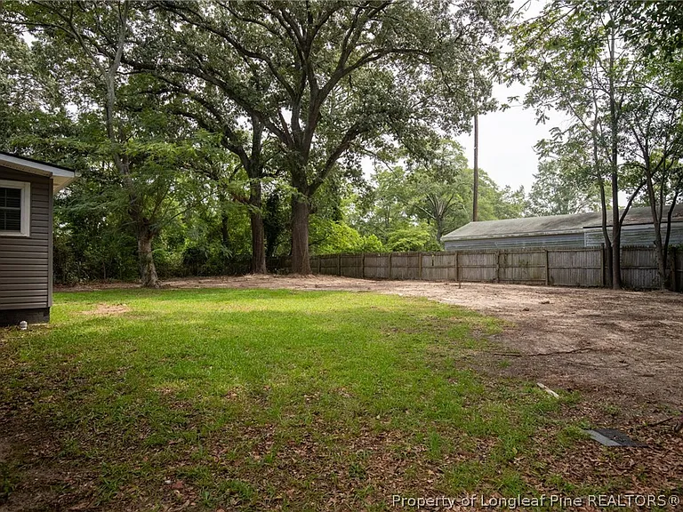 216 Circle Ct — Photo 21